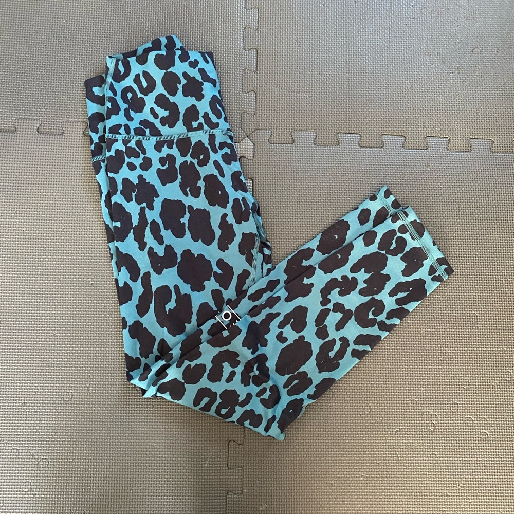 Fleo 25” leggings, M